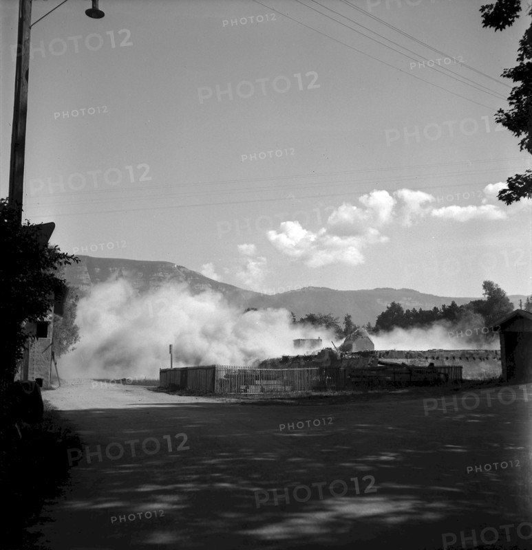 Factory chimney blasting in Geneva 1943