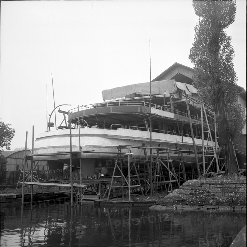 Linth"" under construction, shipyard Wollishofen 1951-1952