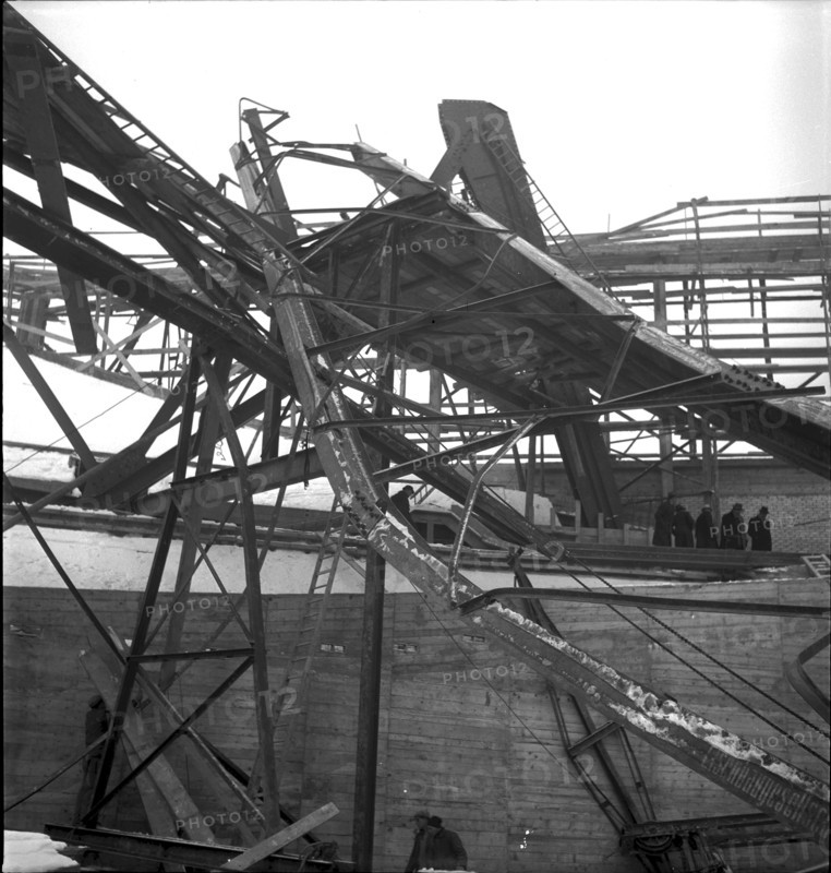 Crane accident in the hallenstadion, 1938