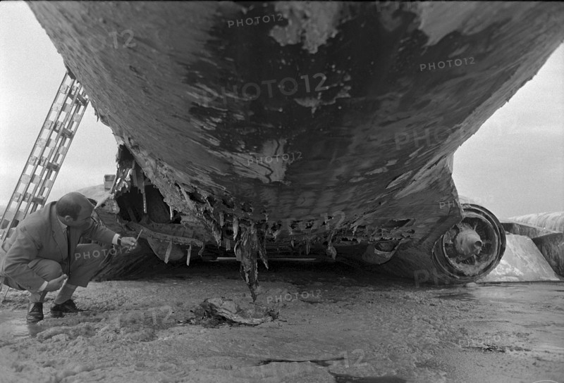 Crash landing of a Czech airplane in Zurich-Kloten 1970
