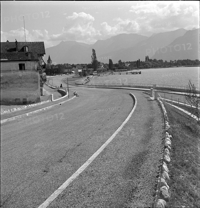 Simplon road extension in Villeneuve VD 1952