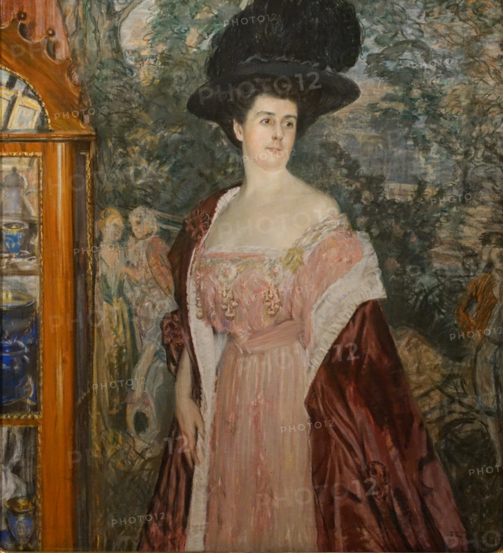 Alexandra Romanova.