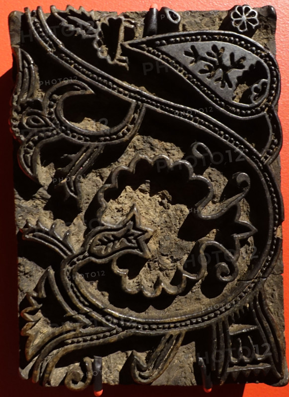 Calib stamp for printing fabric.