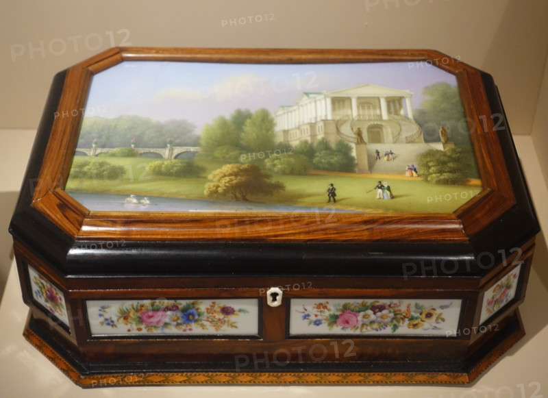 The handicraft box.