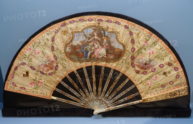 Fan with a gallant scene from the Vyazemsky family.