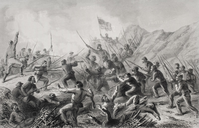 Siege of Vicksburg Mississippi 1863.    Fight in crater made by mine explosion under Confederate works.