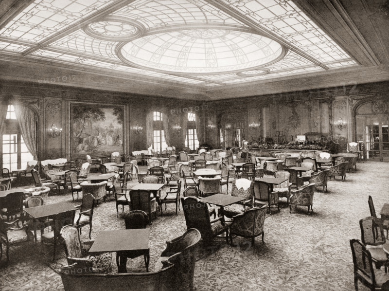 Cunard Line promotional brochure for the 'Berengaria' circa 1930. The solarium lounge.