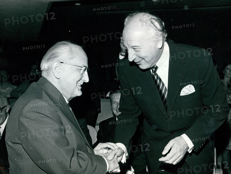Otto Winzer(left) of East Germany and West Germany's Walter Scheel (right), representatives at the United Nations