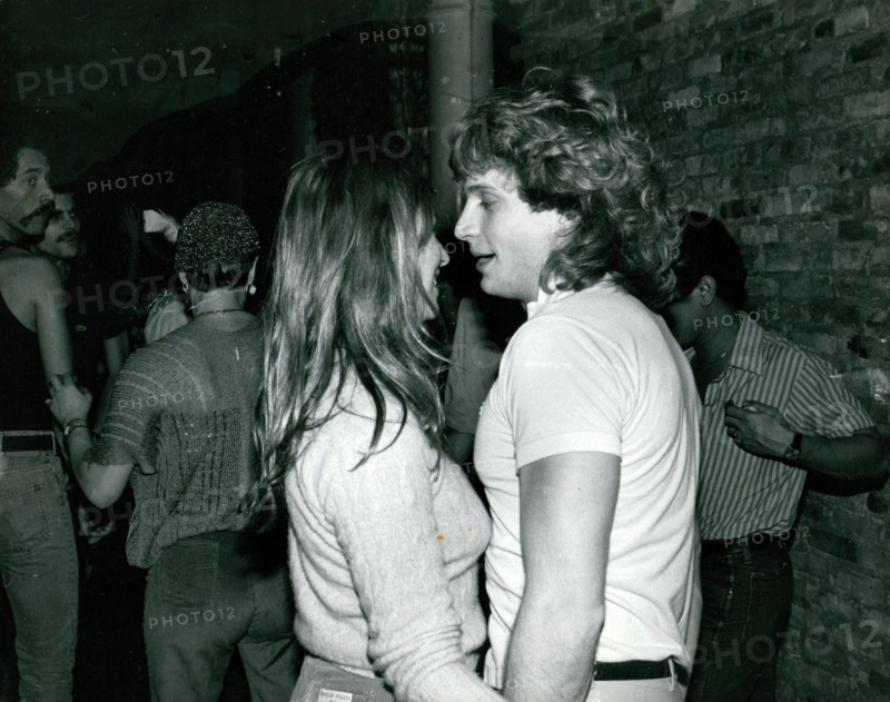 Tatum O'Neal dancing with Rex Smith