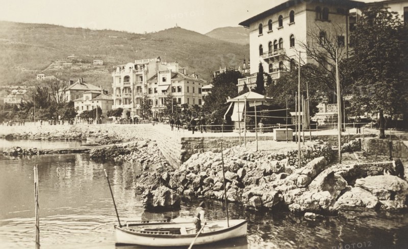 Jugoslavia, Croatia, Abbazia Harbour, today's Opatija, Cafe Principe Umberto. on the background, 1910 circa