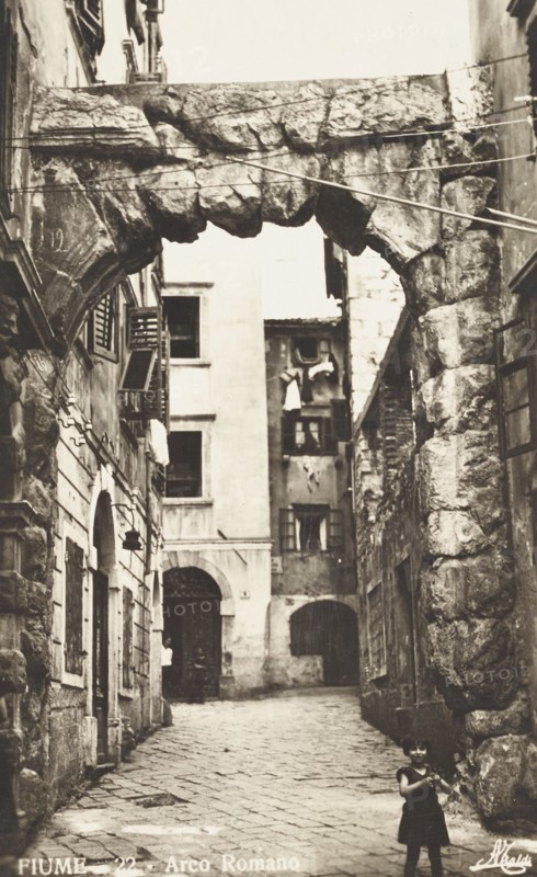 Croatia, Fiume little girl under the Roman Arch, 1925 circa