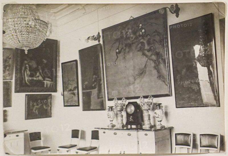 Oriental painting in the Old Painting Hall of Sergei Shchukin's mansion