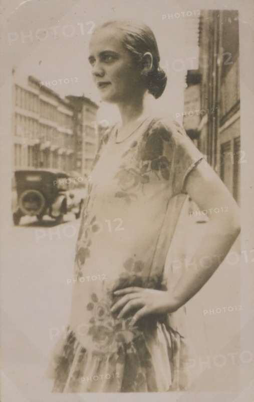 Ellie Jones