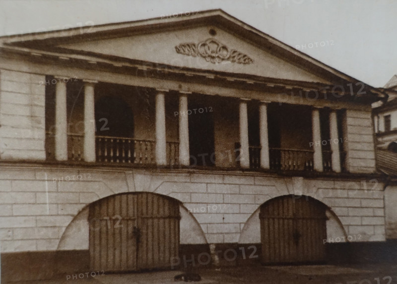 The outbuildings of the Sheremeteva House on Nikitsky Boulevard (demolished). 19th century.