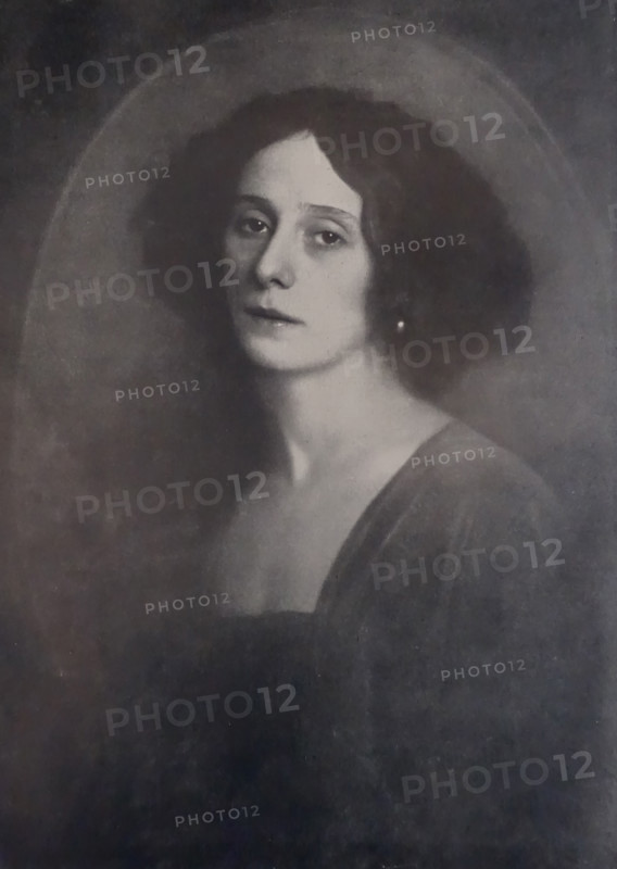 Portrait of the ballerina Anna Pavlovna Pavlova (1881-1931)