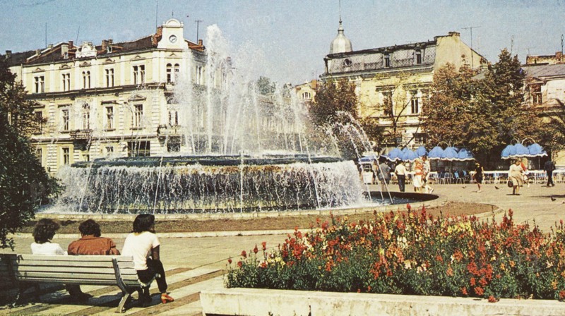 Rose, Bulgaria, Svoboda Square