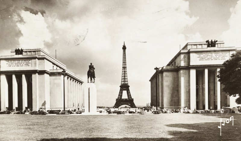 France, Paris, Place du Trocadero