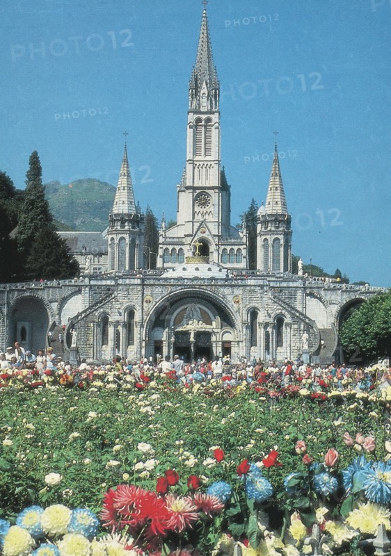 France, Lourdes, The Basilica