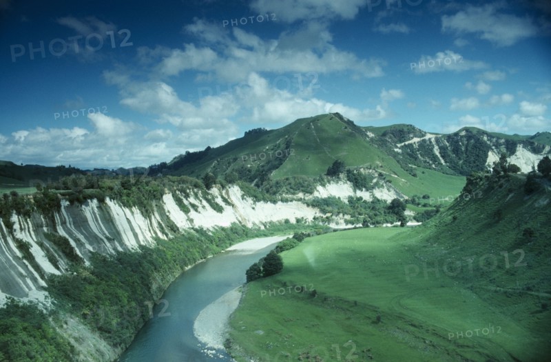 NEW ZEALAND, North Island, Manawatu Region, River eroded valley through volcanic rock