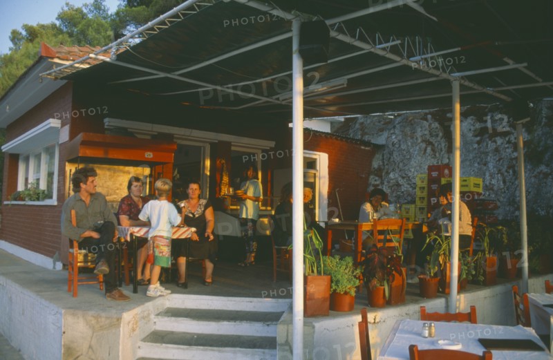 GREECE, Northern Sporades, Skopelos, Agnontas Taverna