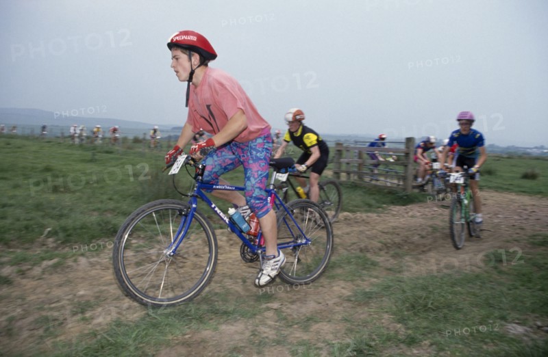10067513 SPORT   Cycling  Mountain Biking
