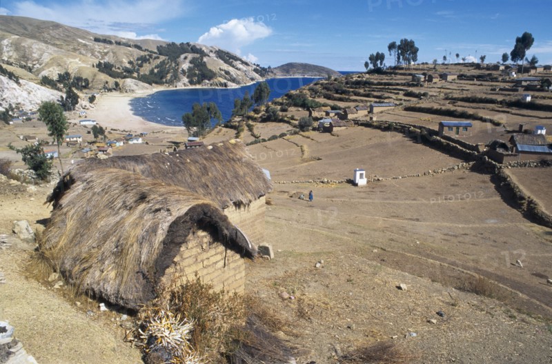 BOLIVIA, Lake Titicaca, Isla del Sol