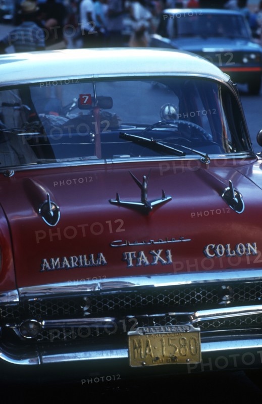 CUBA, Havana, Detail of 1950 s US car used as a taxi