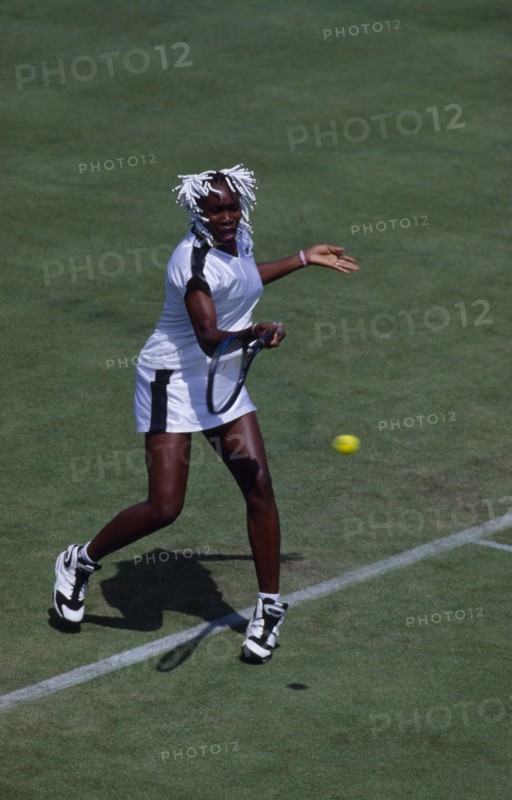 10097830 SPORT Tennis  Women Venus Williams USA player with beaded hair