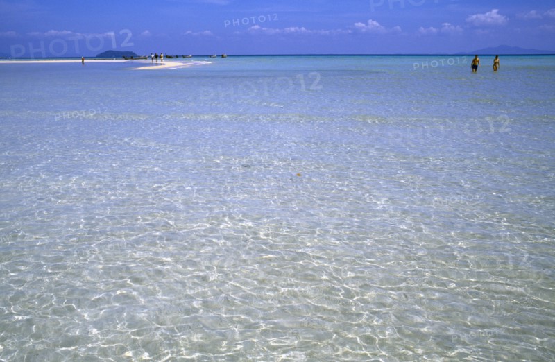 THAILAND, Krabi Phi Phi Don, Lobagao Bay, Pee Pee Island village hotel Beach with shallow water & sand bar