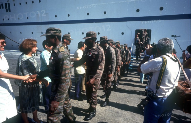 CUBA, Military, Cuban soldiers returing from Angola