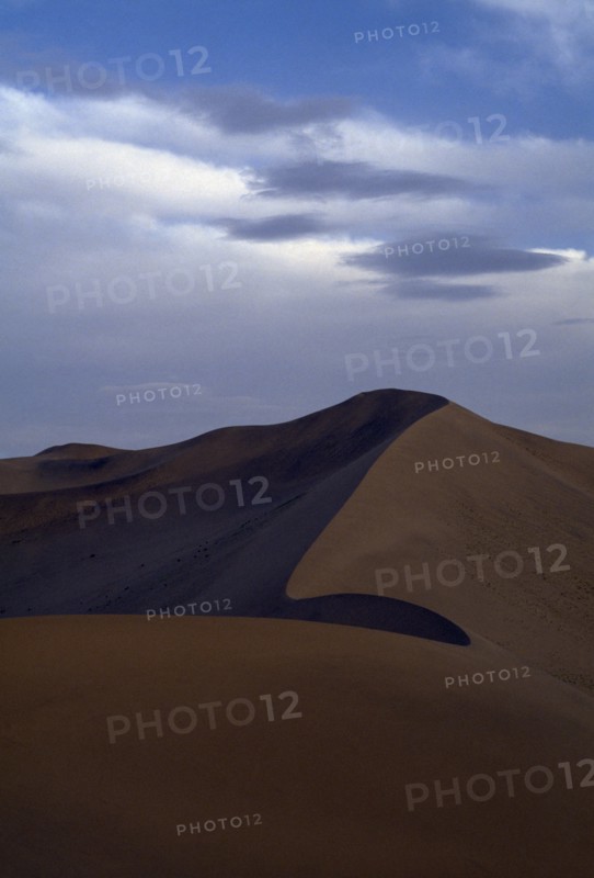 CHINA, Gansu, Dunhuang, Desert sand dunes