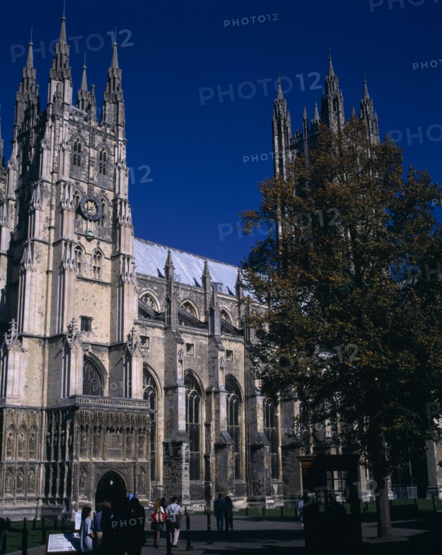 ENGLAND, Kent, Canterbury, Cathedral with tourists