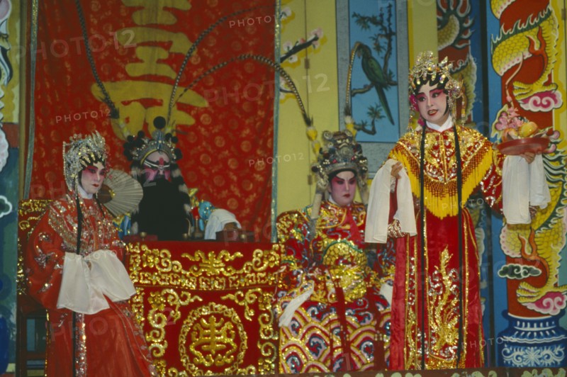 SINGAPORE, Chinese Opera , Street theatre performance
