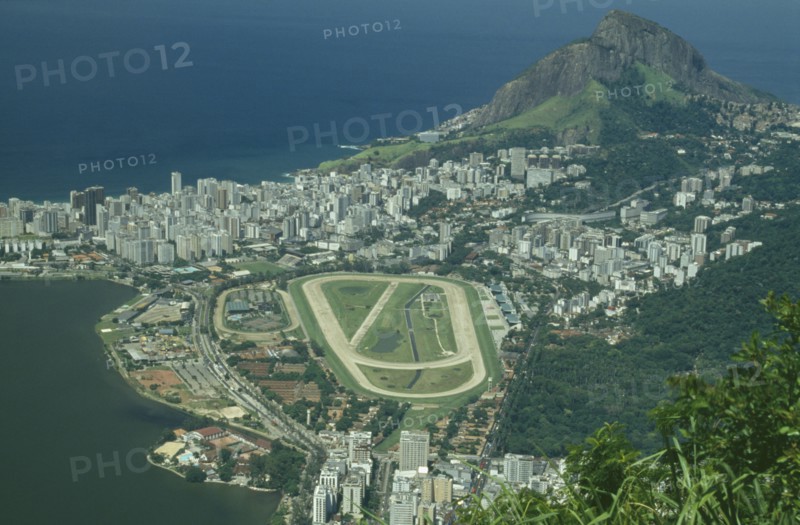 BRAZIL, Rio de Janeiro, General aerial view towards Joqui Clube and Leblon