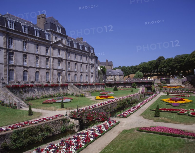 FRANCE, Britanny Morbihan, Vannes, "Hermine Castle, view of exterior and formal garden."