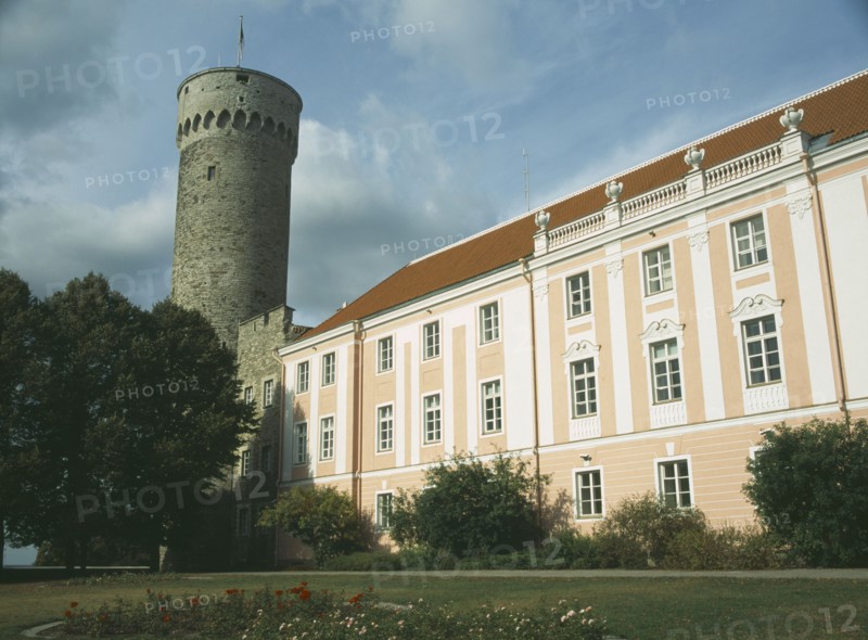 ESTONIA, Tallinn, "Toompea loss Castle and Pikk Hermann, main corner tower."