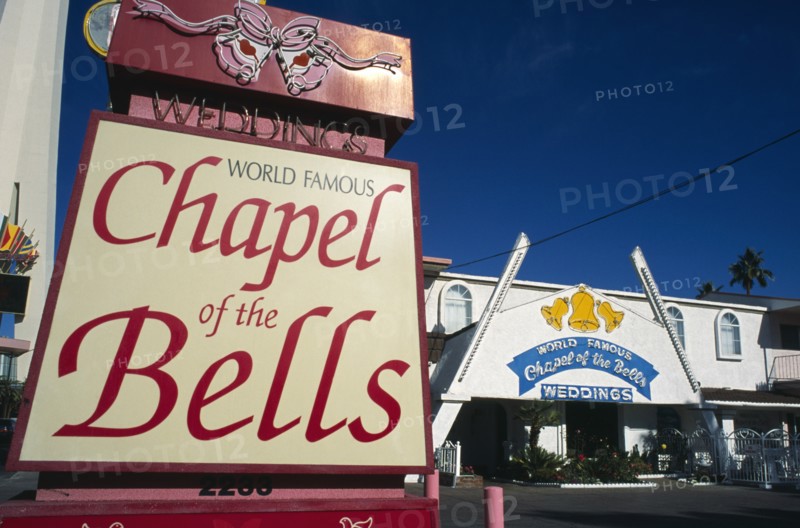 USA, Nevada, Las Vegas, World famous Chapel of the Bells wedding chapel sign