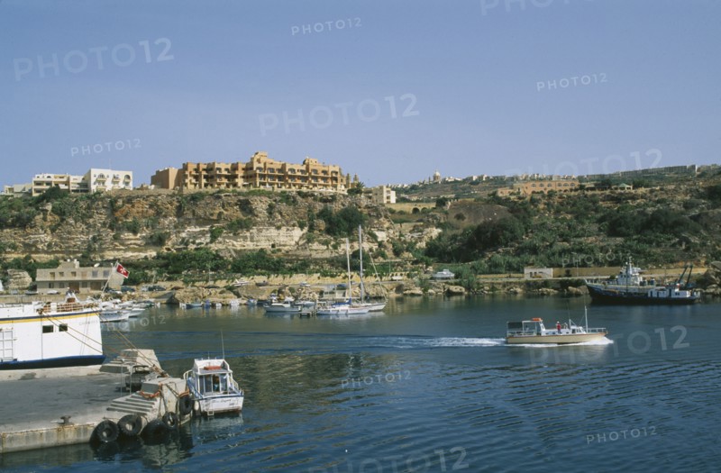MALTA, Gozo, Mgarr, Harbour overlooked by cathedral
