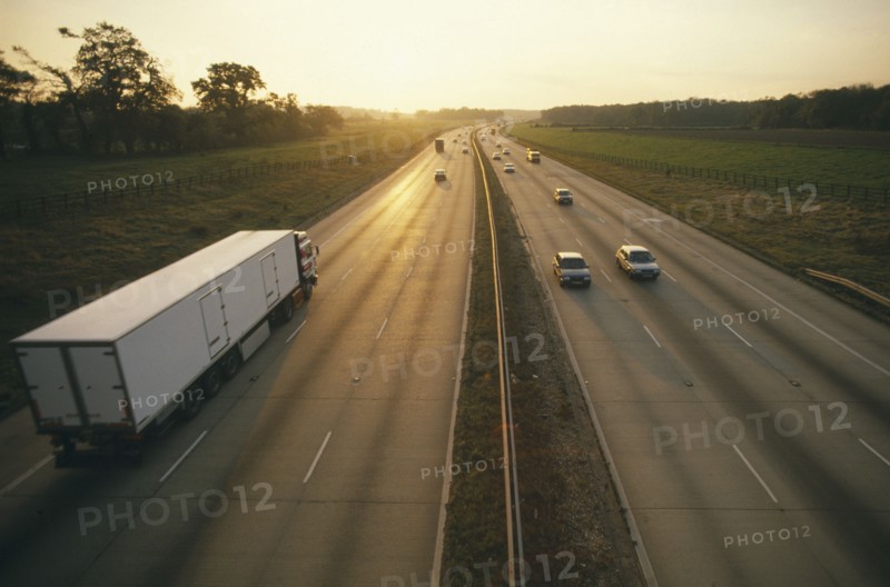ENGLAND, Kent, Transport, Traffic on the M25 Motorway near Sevenoaks