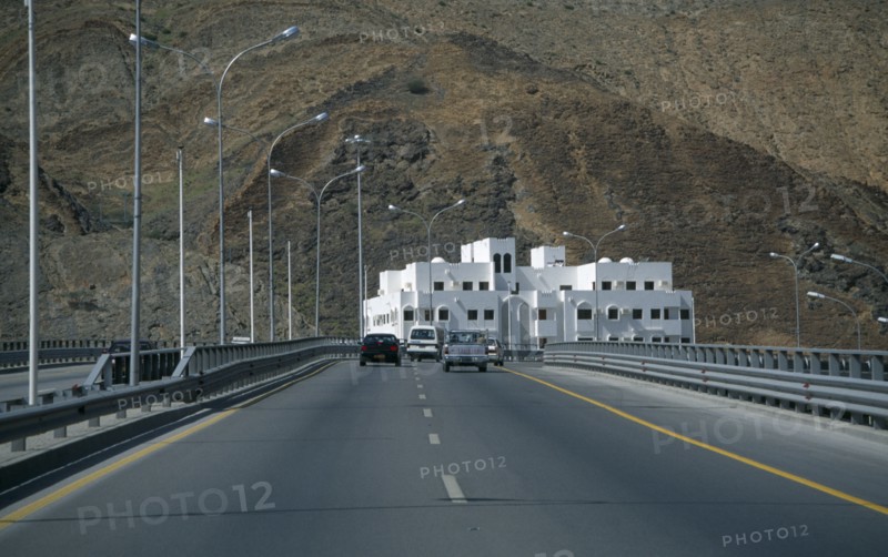 OMAN, Transport, Traffic on duel carriageway.