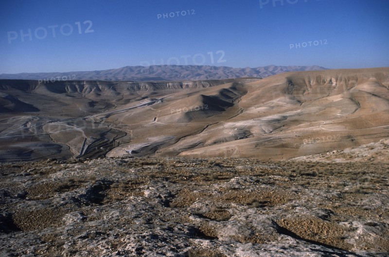 SYRIA, Anti Lebanon Mountains, Malloula, Barren landscape near Malloula.
