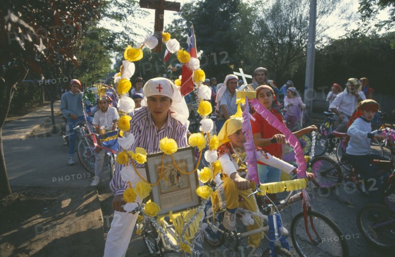 CHILE, Santiago, La Barnechea Fiesta de Cuasimodo held one week after Easter