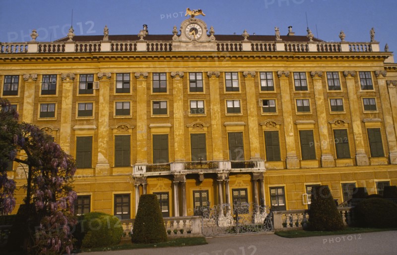 AUSTRIA, Vienna, Schonbrunn Palace