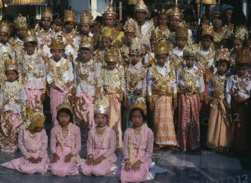 MYANMAR, Religion, Buddhism, Shwedagon Pagoda.  Initiation of novices monks and nuns at Shinpyu ceremony.