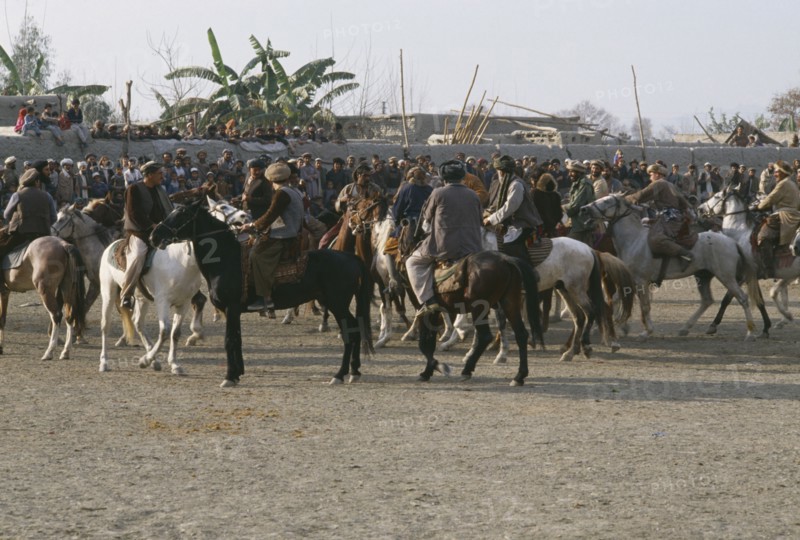 PAKISTAN, North West Frontier, Peshawar, Bouskatchi match.