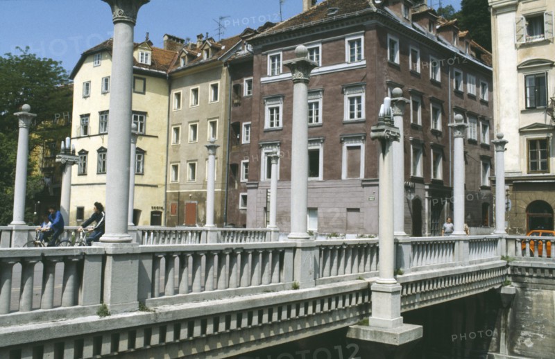 SLOVENIA, Ljubljana, Columned bridge over the Lubljanica river