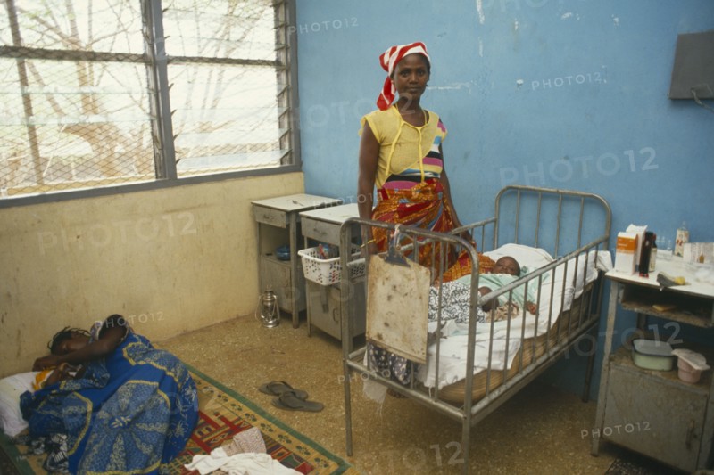 GHANA, Euchi, Women and their babies in a ward of the local hospital
