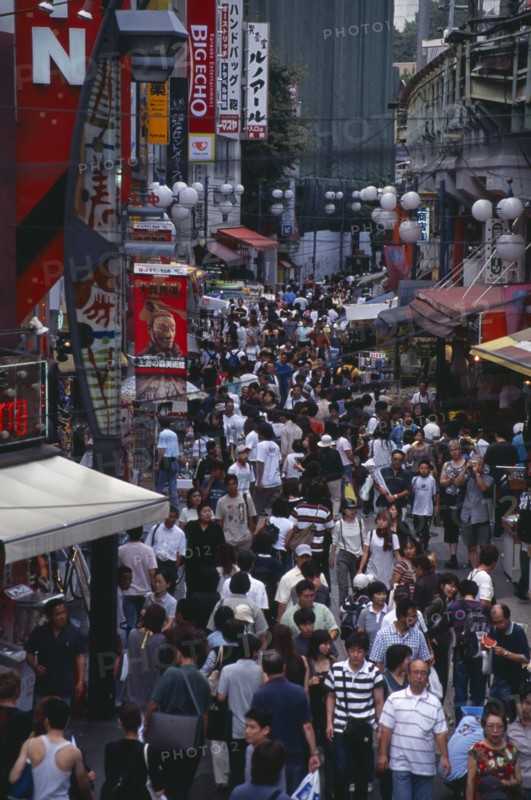 JAPAN, Honshu, Tokyo, View over the busy Ameyayokocho market street