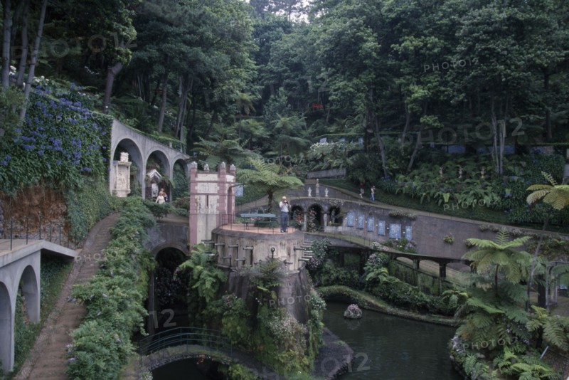 PORTUGAL, Madiera, Monte Palace Tropical Gardens central lake