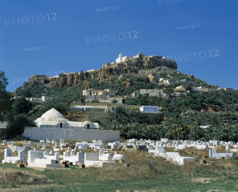 TUNISIA, Takrouna, White painted mountain village near Enfida.